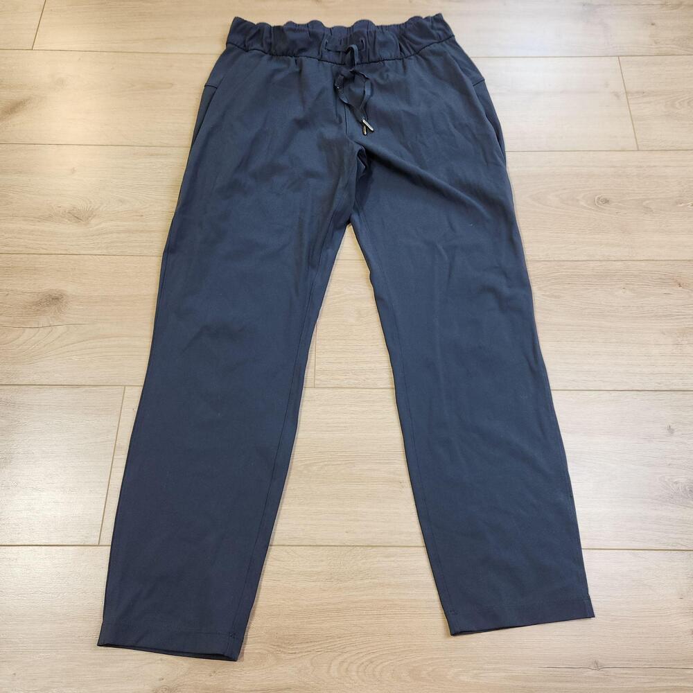 Lululemon On The Fly Pants Womens 8 Gray Woven Elastic Waist Pockets Stretch